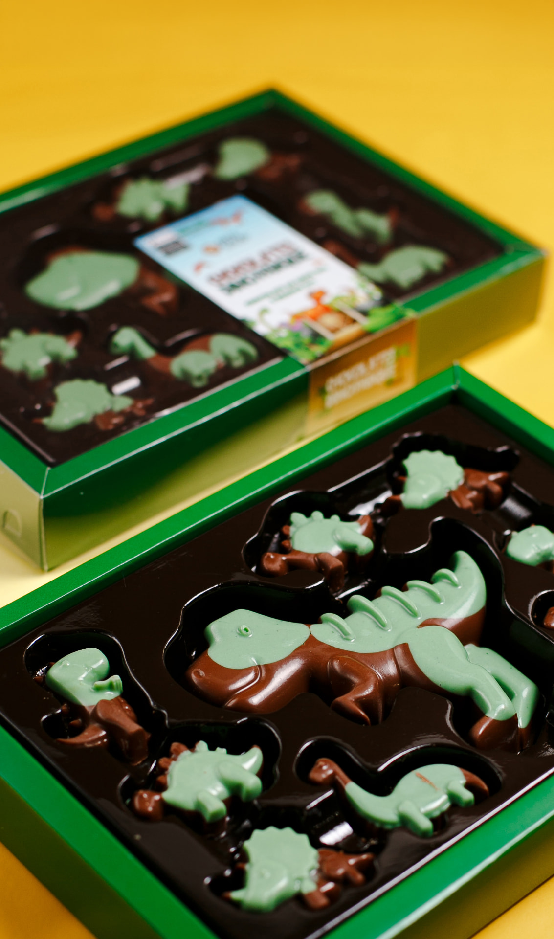 Caixa de chocolates em formatos de dinossauros